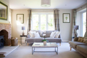Stunning 4 Bedroom Country House